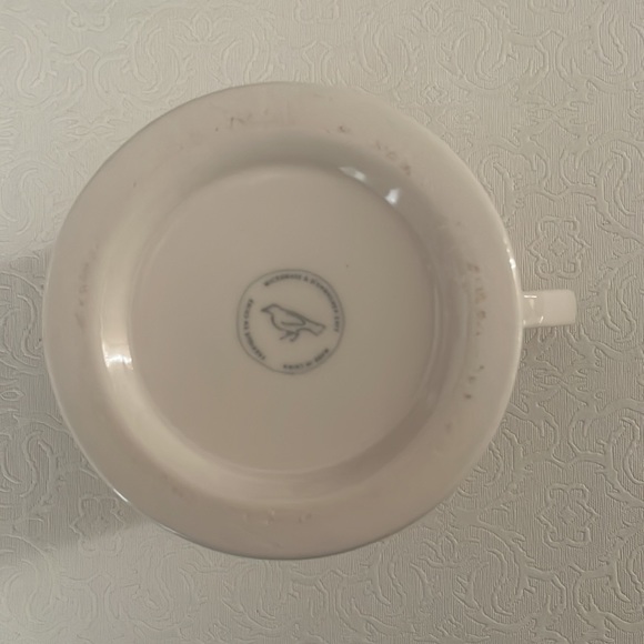 Fall favourite Anthropologie Classic Initial Mug letter “T” - Picture 5 of 8